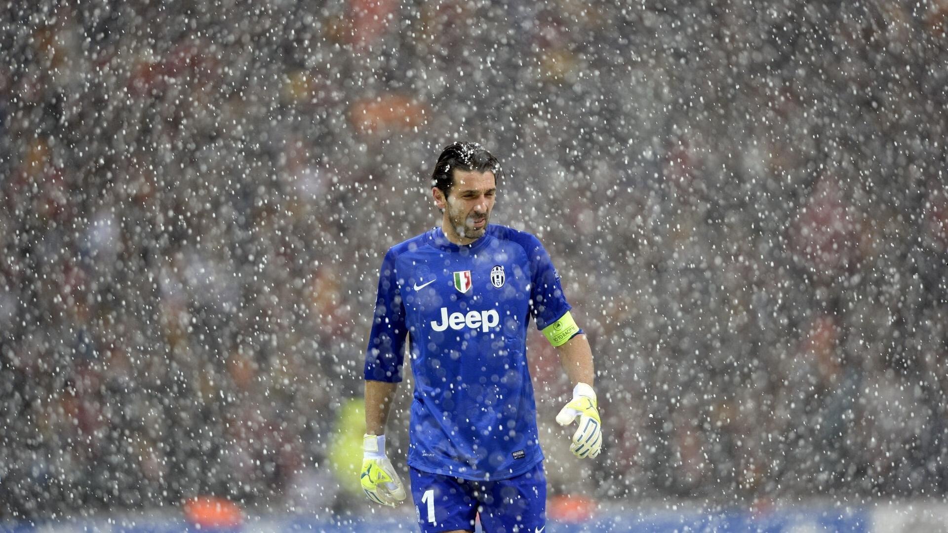 白大拿断言麦格雷戈今年无缘回归，麦格雷戈强硬回应，12月铁定开战！