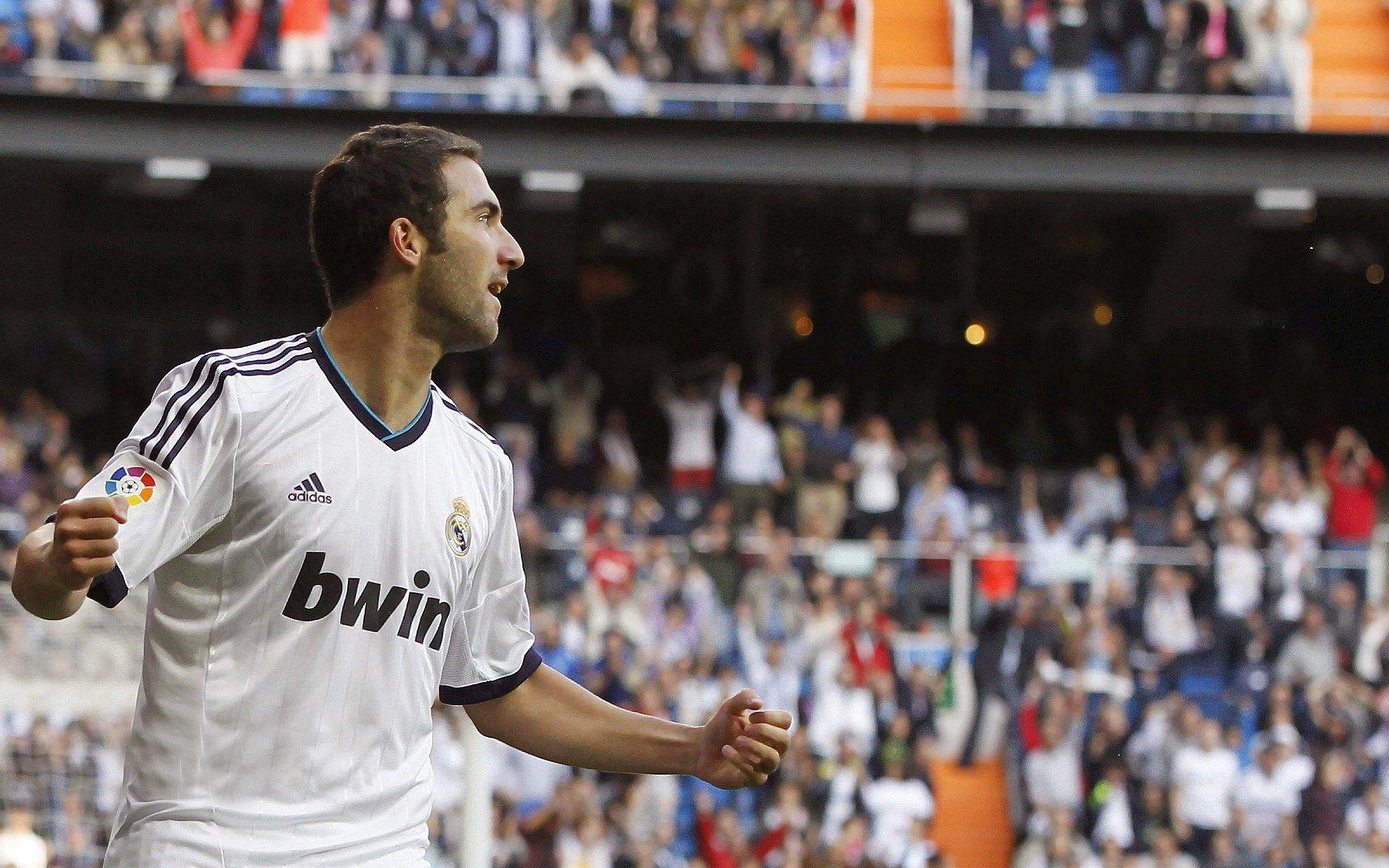 切尔西锁定图赫尔未来,凯恩转会谈判浮出水面